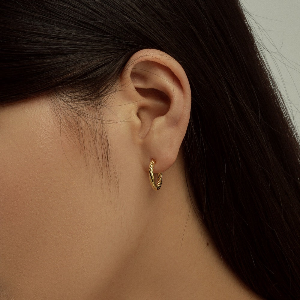 Simple Gold hoop